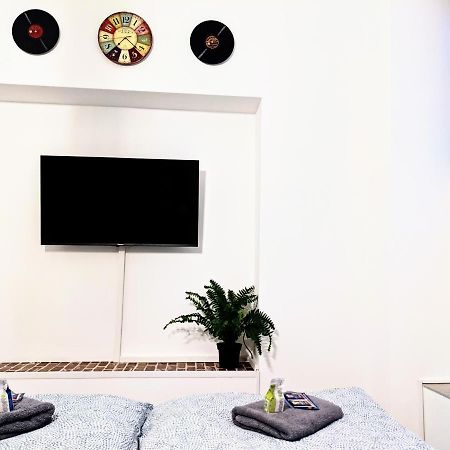 ✪ Industrial Apartment - Innenstadt l Smart TV l Küche ✪ Kaiserslautern Extérieur photo