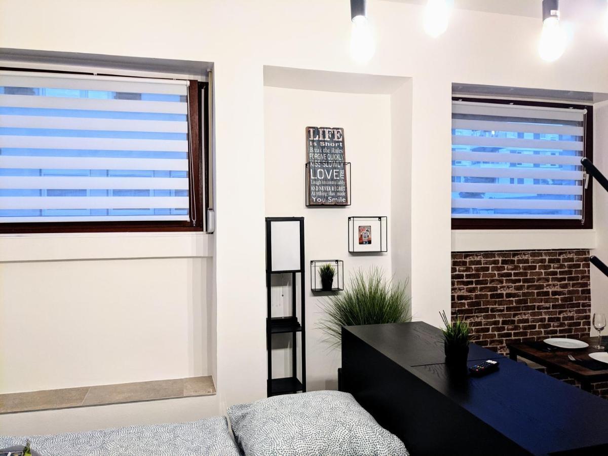 ✪ Industrial Apartment - Innenstadt l Smart TV l Küche ✪ Kaiserslautern Extérieur photo